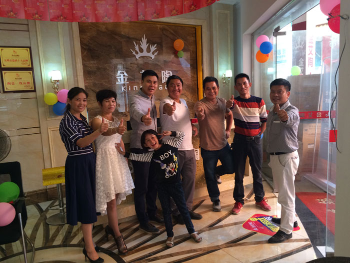 陶瓷一线品牌永利中国瓷砖都昌店周年庆签简单直，，，，，，喜报来袭