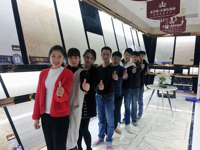 永利中国瓷砖 广东信宜总代理黄乾，，，，，，，，一位不甘于人后的90后